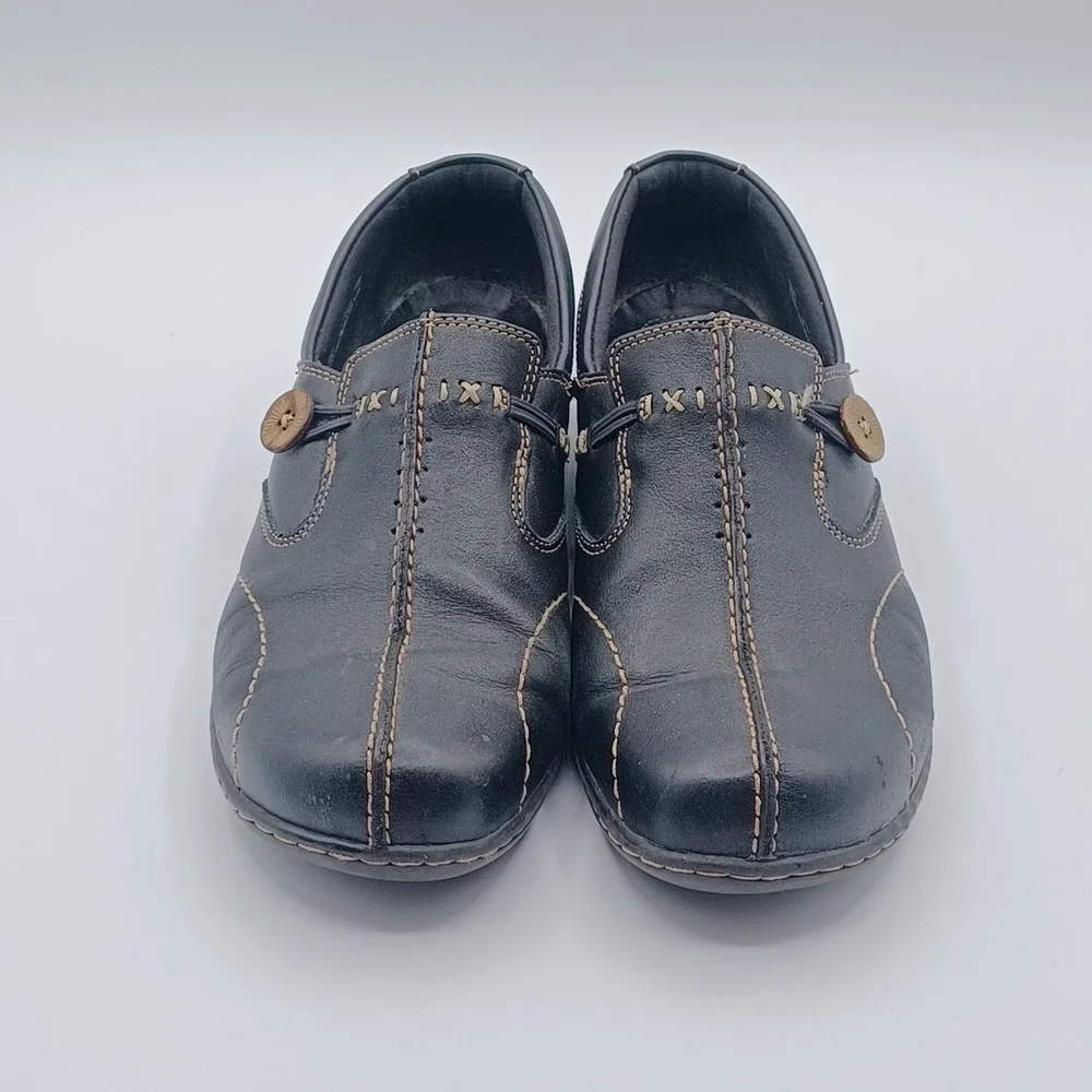 Clarks Bendables Slip On‎ Loafers Womens 9.5M Black Leather Button 35062 NEW